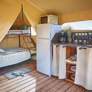 Camping Camping Des Papillons, Lalizolle