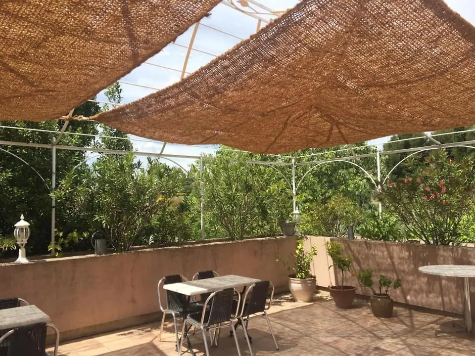 Logis Hotel La Bastide Des Monges Nyons